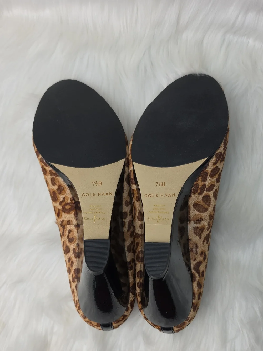 COLE HAAN Leopard‎ Animal Print Calf Hair Rounded Toe Patent Wedge Heels 7.5 NEW